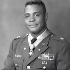 Joni Marr Boyd (@jonimboyd)