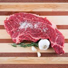 Chuck Atau Dikenal Juga Dengan Seven Bone Steak Adalah Bagian Daging Sapi Yang Terletak Pada Area Leher Dan Gumba Sapi Biassa Grass Fed Beef Organic Meat Beef