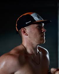 I'm proud, honored, and grateful to announce that I've signed as an Athlete  with @msruntheus 🧡 In July of 2021, I joined this organization as a first  time runner, where I ran