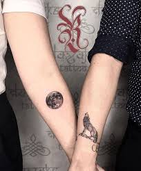 Best 50 Couple Tattoos Best Couple Tattoos Ideas With Photos Matching Tattoos Matching Couple Tattoos Best Couple Tattoos