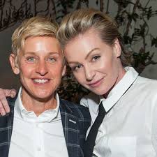 Ellen degeneres' fall from grace. Portia De Rossi Ihre Mutter Ist Enttauscht Bunte De
