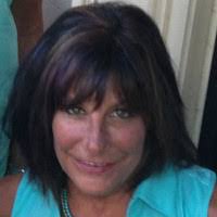 Peggy Dileo's Instagram, Twitter & Facebook