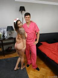 Heidi Van Horny warms up for Fuckin with Porno Dan 13 photos