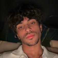 Caleb Hernández (@calebnandez) • Instagram photos and videos