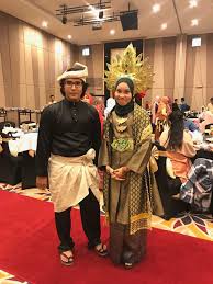 .melaka, busana kesultanan melayu, pakaian tradisional di malaysia pengajian malaysia mpu2163, awanijr asal2018 serlah kegemilangan zaman kesultanan melayu melaka, majlis persandingan hanif jalilah, tribe kesultanan melayu melaka launching level 7 menara icon, tarian asmadana 2. My Dear Diary Pharmagrad Dinner 2018 Hikayat Kesultanan Melayu Melaka