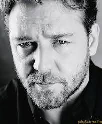 Joshua connor (russell crowe) is an australian farmer, and water diviner. Russell Crowe Ist Gegen Beschneidung Das Kind Der Gesellschaft Sott Net
