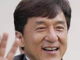 This is the official facebook page of international superstar jackie chan. Jackie Chan Atemberaubender Aufstieg Des Rush Hour Stars Der Nun 65 Wird Sn At
