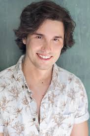 Dis)Connected (Short 2020)