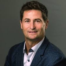 I achieved the Top Emerging Leader in 2021 for Avison Young's Calgary  office.