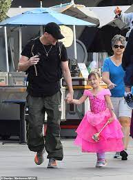 While dewan has been known to post photos and videos of everly, channing is notoriously private about his daughter, only sharing snaps of her that expertly shield her face—that is, until yesterday. Channing Tatum Has A Day Out With His Daughter Everly At The Happiest Place On Earth Disneyland Daily Mail Online