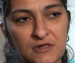 Deşi am spus că nu mă iau de graşi, mă obligă amicul de blogging mihai la o leapşă. TransformÄƒri Spectaculoase La FrumuseÅ£e Pe Muchie De CuÅ£it Libertatea