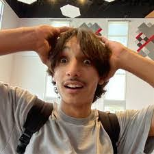 Aaron Strager's Instagram, Twitter & Facebook