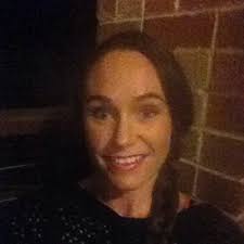 monique pollock (@clubcooloola)