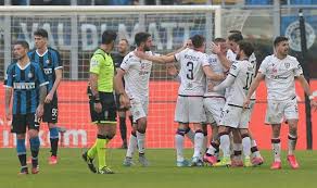 Для тех, кто не смог увидеть эту игру в прямом эфире. Nainggolan Lishil Inter Pobedy Nad Kalyari Football Ua