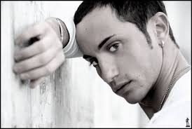 Teatro Brancaccio di Roma: Seconda edizione "Galà dell'Arte per la Ricerca"  regia di Anthony Peth : Gente Vip News