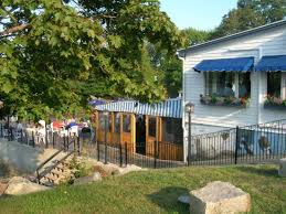 Chart Room Screened Porch Patio Room Dining Picture Of