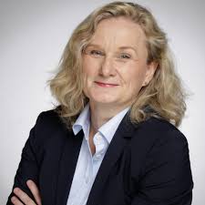 Esther sedlaczek ab sommer in der ard | sid. Sedlaczek In Der Personensuche Von Das Telefonbuch