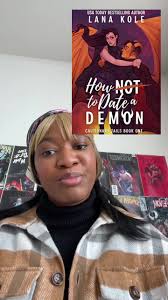 Cómo No Salir con un Demonio: Reseña de Lana Kole