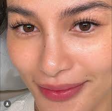 Lash extension removal and new set recommendations needed