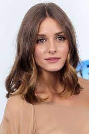 Olivia Palermo Long Bob Luces De Cabello Look De Cabello Peinado Y Maquillaje