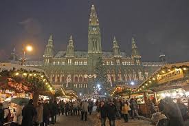 Când cumperi o cană de vin. Poze Blog Targul De Craciun Viena Imagini