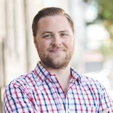 📯 I'm excited to share that Shiv Bhatt recently joined the Connectivity  group at Plaid as Head of Product for Financial Access.