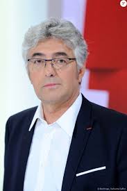 Achetez les produits marc madiot et profitez de la livraison gratuite en magasin pour tous les livres. Exclusif Marc Madiot Enregistrement De L Emission Vivement Dimanche Prochain Special Tour De France Au Studio Gabriel A Paris France Le 21 Aout 2019 Di Purepeople