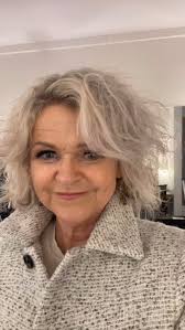 Nagdagdag si/ang Synnøve Aanensen...