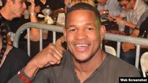 Púgiles cubanos Barrera y Dorticós ganan por KO