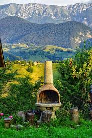Verificați calendarele de disponibilitate, cabane de inchiriat sibiu, oferim cazare cabane munte pentru 8 persoane. 5 Locatii Intime Din Romania Pentru Vacante In Cuplu Sau In Grup Restrans