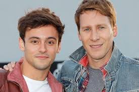 Tom and daley got engaged in october 2015. Dustin Lance Black The Gay Partner Of Olympic Diver Tom Daley Accuses British Swimming Of Telling Lies And Unfair Treatment Married Biography