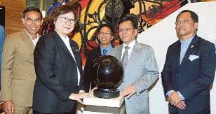 Born 19 november 1980) is a malaysian politician.a member of the people's justice party (pkr), she is currently serving as. Shafie Children Should Not Be Denied Citizenship Pressreader