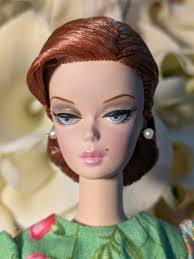 Angela Helsel's Instagram, Twitter & Facebook