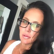 Stacy Crockett's Instagram, Twitter & Facebook