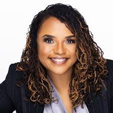 Asma Anwar's Instagram, Twitter & Facebook