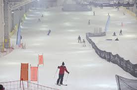 Similar to any other outdoor ski resort, big snow has a hot chocolate stand, where riders can take a break by grabbing a $12 s'mores cocoa topped with whipped cream and marshmallows. American Dream The New Us 5 Billion Mega Mall Built For The Instagram Era South China Morning Post