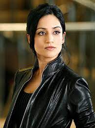 The Good Wife Archie Panjabi Talks Ending Her Run As Kalinda Sharma Archie Panjabi Good Wife Wife Style