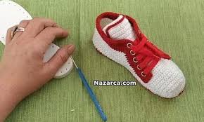 Orgu Spor Bagcikli Ayakkabi Bot Bayan Patik Bir Yandan Oruluyor Ve Tek Tek Spor Ayakkabi Gibi Gorunen Bu Sik Patik Yapilisi Vi Bebek Ayakkabilari Patikler Spor