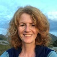 200+ perfiles de «Hillhouse»