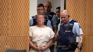 Tânărul nu este deocamdată suspectat de complicitate cu australianul brenton tarrant, autorul masacrului, au precizat anchetatorii. Atacurile Din Noua ZeelandÄ Australianul Acuzat De CrimÄ IntenÈiona SÄ Continue MÄcelul