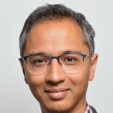 Lisa Scheer's Instagram, Twitter & Facebook