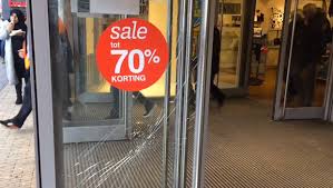 Orkaan Archief 5 Jaar Geleden Dringen Bij V D Filmpje Podcast De Orkaan