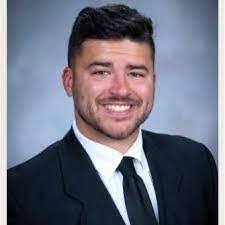 Aaron Cornelis's Instagram, Twitter & Facebook