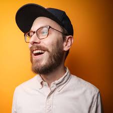 Justin Petty's Instagram, Twitter & Facebook