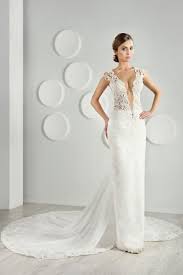 Brautkleid spitze hochzeitskleid spitze ballkleid abendkleid brautmutter kleid kleider für die brautmutter mutter der braut kleider hosenanzug hochzeit kleidung kaufen. Brautkleid Sexy Tief Ausgeschnitten Aus Spitze Kleiderfreuden