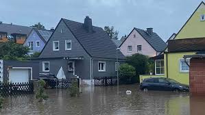 Hochschule hof unterstützt heimische textilunternehmen auf dem weg in die zukunft. Hochwasser Erreicht Oberfranken Katastrophenfall In Hof Region Nordbayern