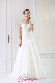 Gli abiti da sposa semplici sono sempre da preferire, perché danno un tocco di eleganza senza essere troppo impegnativi. Abito Da Sposa 2018 Semplice E Raffinato Economico Onlinesposatelier