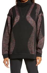 Nike City Ready Training Sweatshirt Nordstrom Sweatshirt Tops Sweatshirts Oversized Sweatshirt