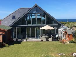 Fine this evening with the risk of some icy surfaces, then cloudy with. Guernesey Les 10 Meilleures Locations De Vacances En 2021 Avec Prix Gites Guernesey Iles Anglo Normandes Tripadvisor