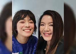 The english term and spelling mulatto is derived from the spanish and portuguese mulato.it was a common term in the southeastern united states during the era of slavery. Ice Cream For An Ice Queen Felicia Chin Cheers Rui En Up After Her Cat Dies Entertainment News Asiaone